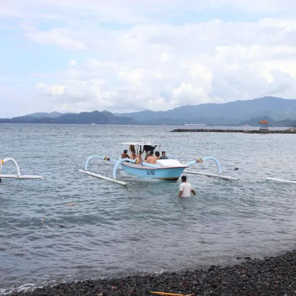 Ashyana Candidasa Beach Resort，位于甘地达萨的酒店