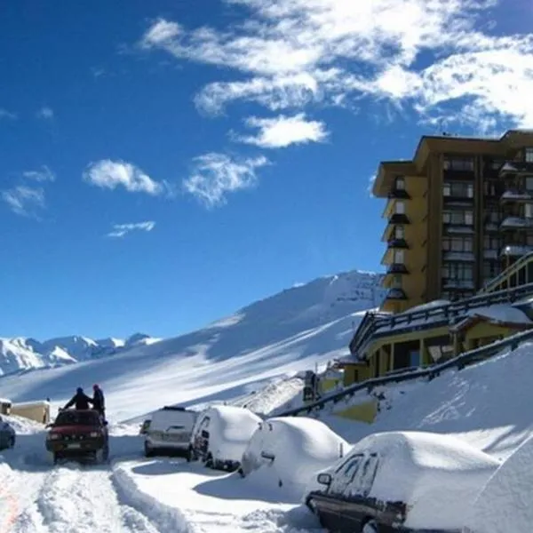 SKI In/Out Monteblanco El Colorado，位于圣地亚哥的酒店