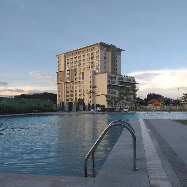 1BR Condo in Soltana Nature Residences Mactan, Cebu, near beaches and resorts，位于麦克坦的酒店