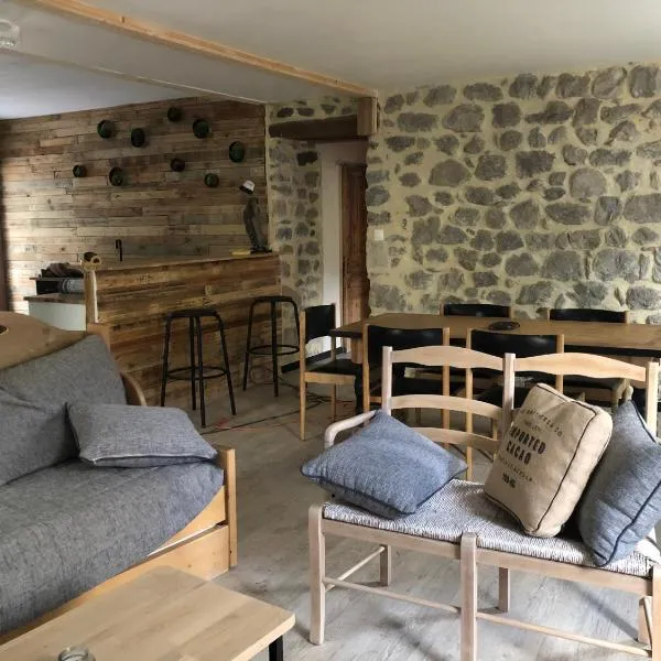 Appartement 6 personnes valgorge，位于Valgorge的酒店
