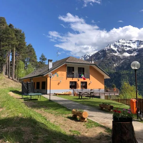 La Locanda Della Pineta，位于Alpe Ciamporino的酒店
