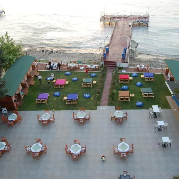 Grand Koru Hotel Beach，位于Gökçedere的酒店