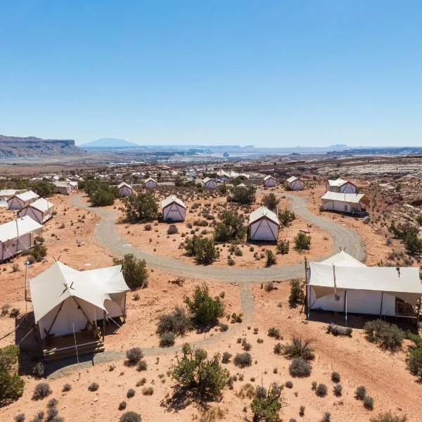 Under Canvas Lake Powell-Grand Staircase，位于比格沃特的酒店