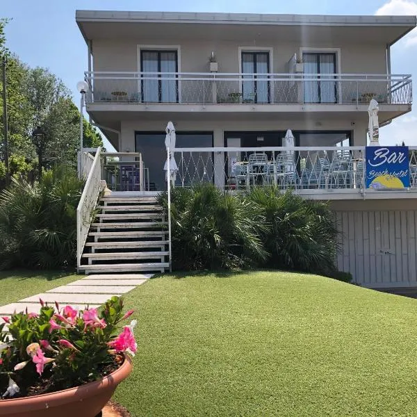 加尔达湖海滩旅馆，位于加达湖畔帕登赫的酒店