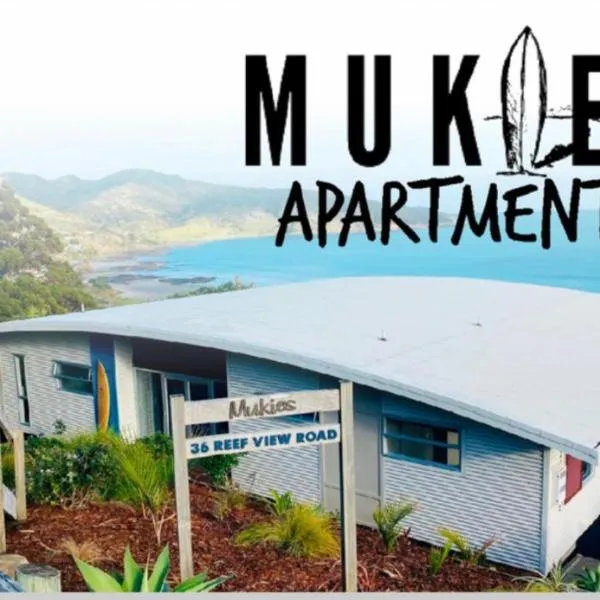 Mukies Apartments，位于Waipapakauri的酒店
