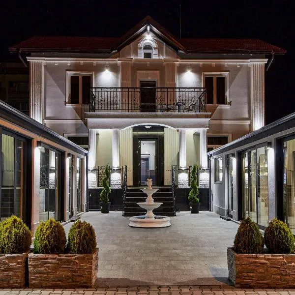 Хотел Паризи，位于Ovoshtnik的酒店