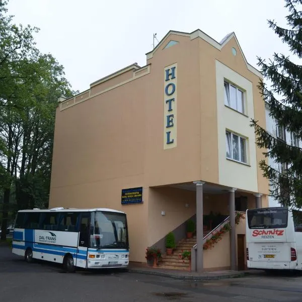 Hotel Olimp，位于Sępólno Krajeńskie的酒店