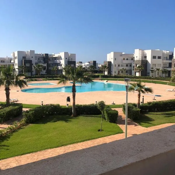 La perla Saidia résidence anwar avec piscine Pour famille uniquement 36m3，位于萨伊迪耶的酒店