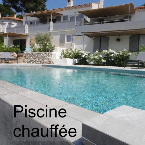Home Cassis - Maison Mediterranée - Piscine chauffée，位于卡西斯的酒店