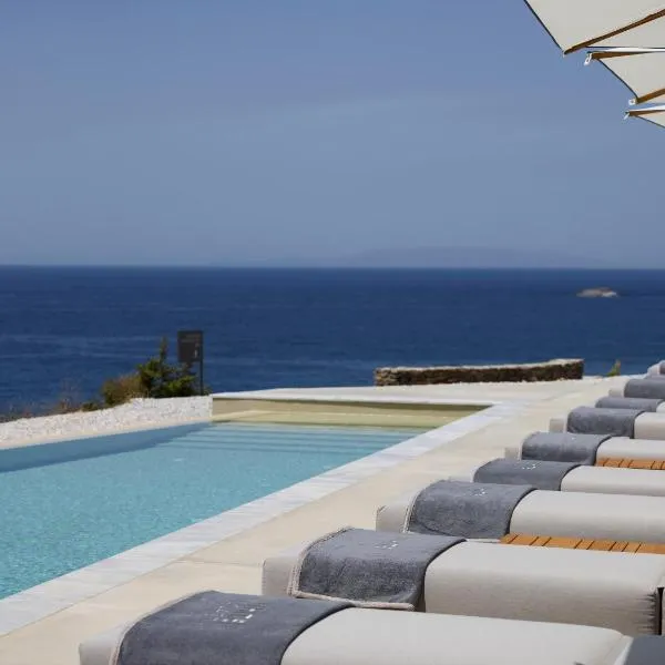 Domes White Coast Milos, Adults Only - Small Luxury Hotels of the World，位于米洛斯岛的酒店