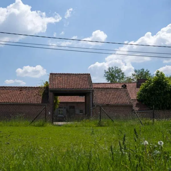 Glabbeek-hoeve，位于Geetbets的酒店