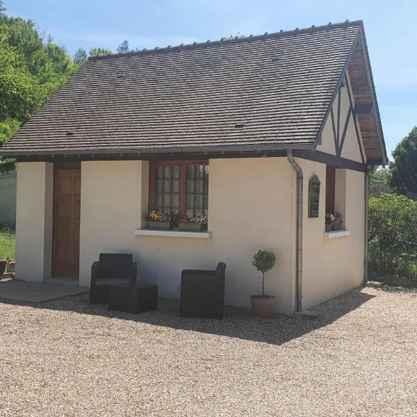 Gîte L'EAU VIVE，位于Noyers的酒店