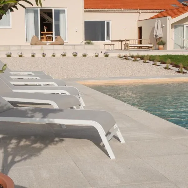 Casa Molenga - Porto Retreat，位于Paramos的酒店