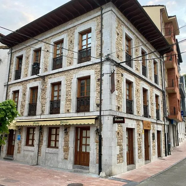 Hotel Piloñés，位于Naveda的酒店