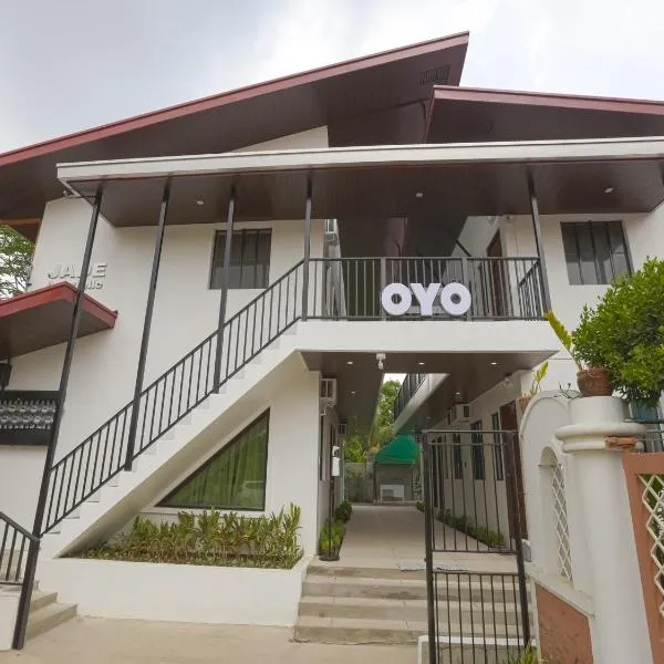 OYO 736 Jade Apartelle，位于Cabuyao的酒店