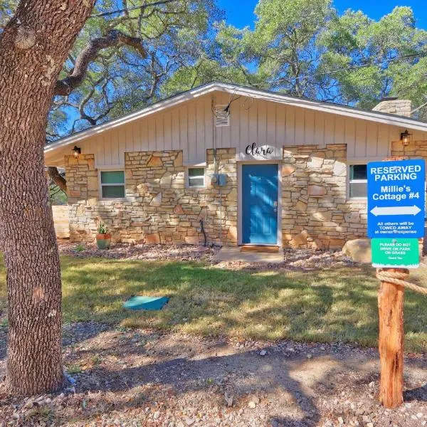 Millie's Cottages Unit 4 - Clara，位于峡谷湖的酒店
