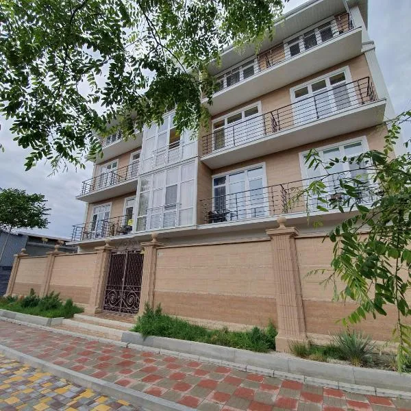GRANAT Hotel，位于扎托卡的酒店