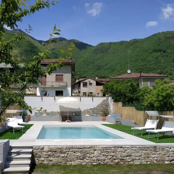 Prosecco hills, 1 hour from Venice, swimming pool, ground floor，位于Miane的酒店