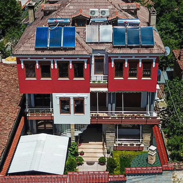 Vila 3 Korçë，位于戈里察的酒店