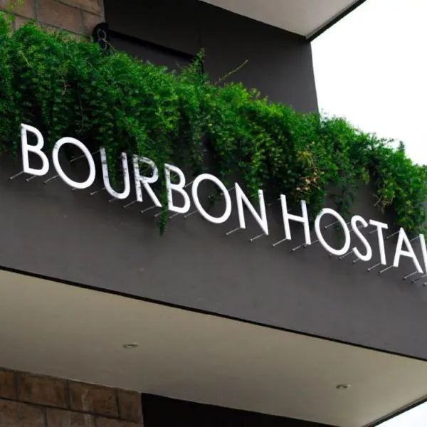 BOURBON HOSTAL，位于Alemán的酒店