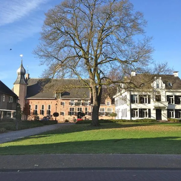 Fletcher Hotel-Restaurant Kasteel Coevorden，位于新阿姆斯特丹的酒店