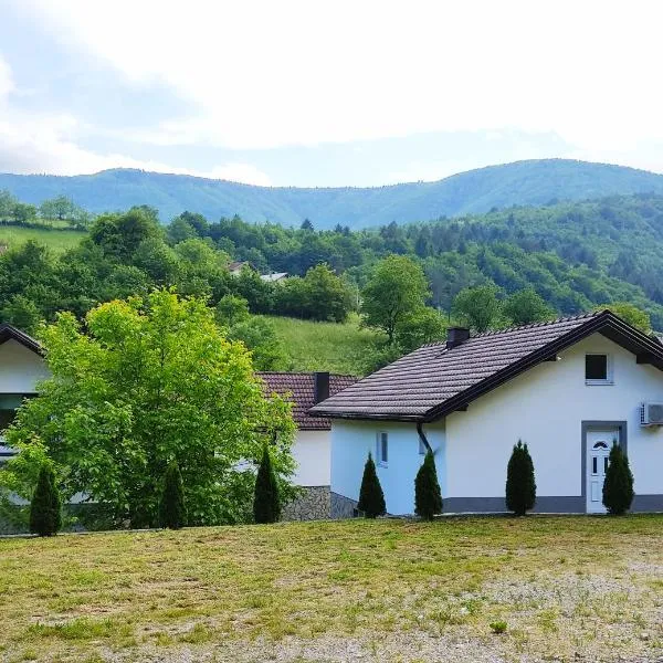 Holiday home RIVER NATURE，位于亚伊采的酒店