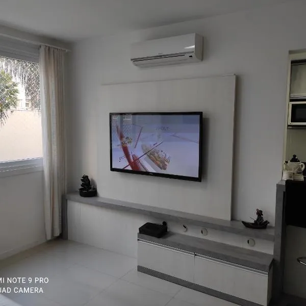 Lindo apartamento ao lado do Park Shopping Canoas，位于卡诺阿斯的酒店