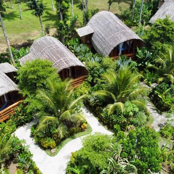 Lagoona Beach Bungalows - Eco Stay，位于Cijulang的酒店