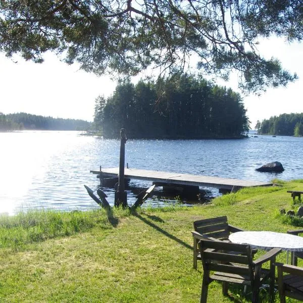 Stugor Storsjöns strand，位于Hackås的酒店
