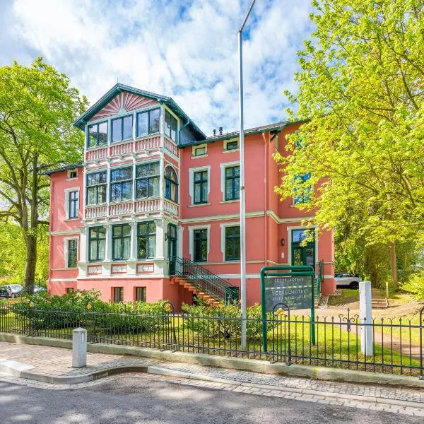 SEETELHOTEL Villa Waldesruh，位于黑灵斯多夫的酒店