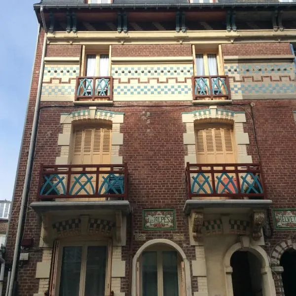 VILLA treize quartier balnéaire，位于梅尔·莱斯·拜恩斯的酒店