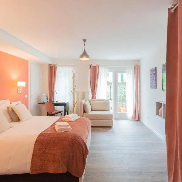 Enchanted Como Lake - Tremezzo Apartments by Rent All Como，位于特雷梅佐的酒店