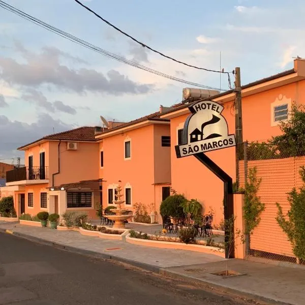 Hotel São Marcos Orlândia SP，位于Orlândia的酒店