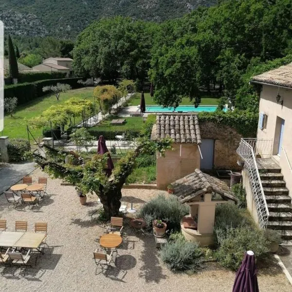 La Bastide Du Bois Breant，位于Coustellet的酒店