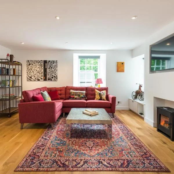 Charming 3 Bed Village Green Cottage East Lothian，位于吉福德的酒店