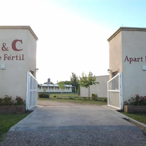 Apart C&C Valle Fértil，位于Usno的酒店