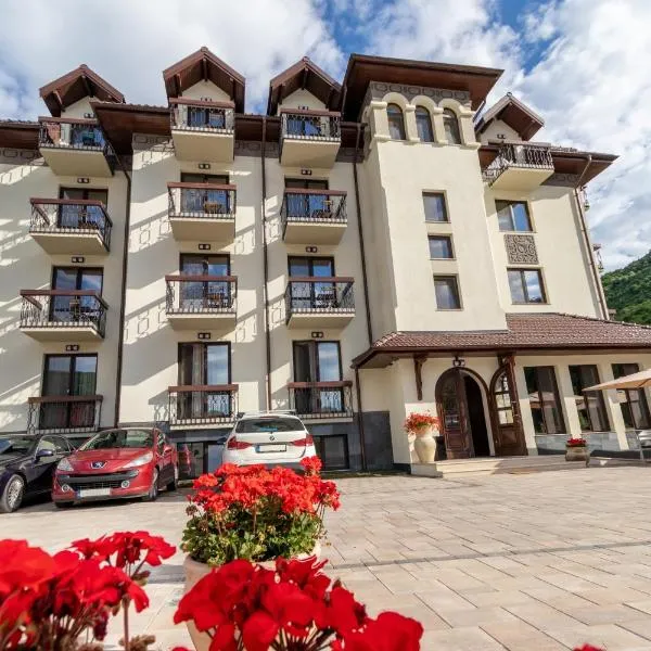 RIVER Hotel & SPA，位于Căciulata的酒店