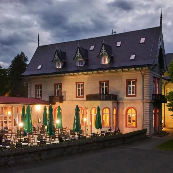 Hotel Mezní Louka，位于Kunratice的酒店