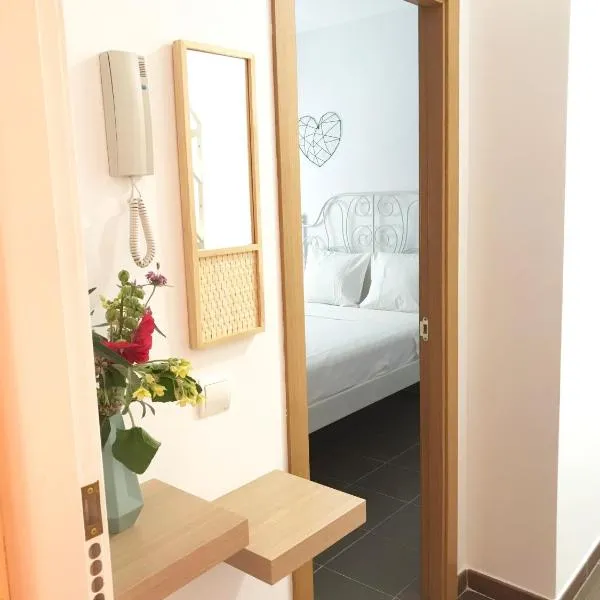 PRECIOSO APARTAMENTO con PISCINA，位于鲁伊德拉的酒店