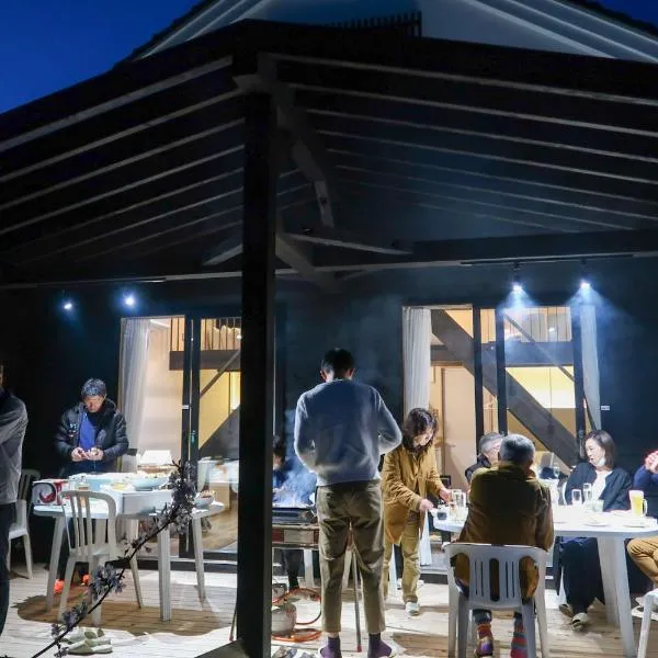 B&B MIKAWA 5 - Villas with BBQ Terrace，位于金泽的酒店