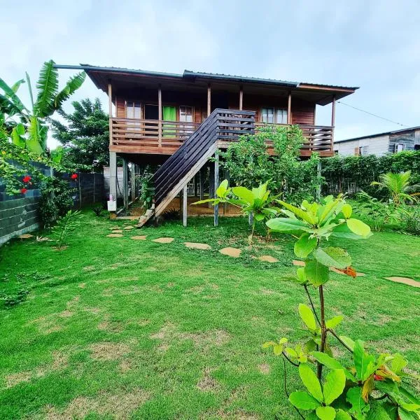 Jo's Nature Cabin，位于Santana的酒店