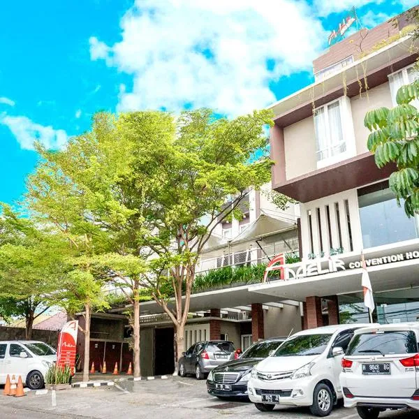 Andelir Hotel Simpang Lima Semarang，位于Brumbung的酒店