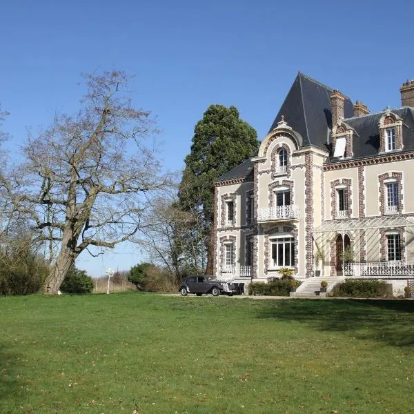 拉佛里庄园旅馆，位于Trie-Château的酒店