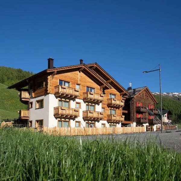 Hotel Li Anta Rossa - Adults Only，位于利维尼奥的酒店