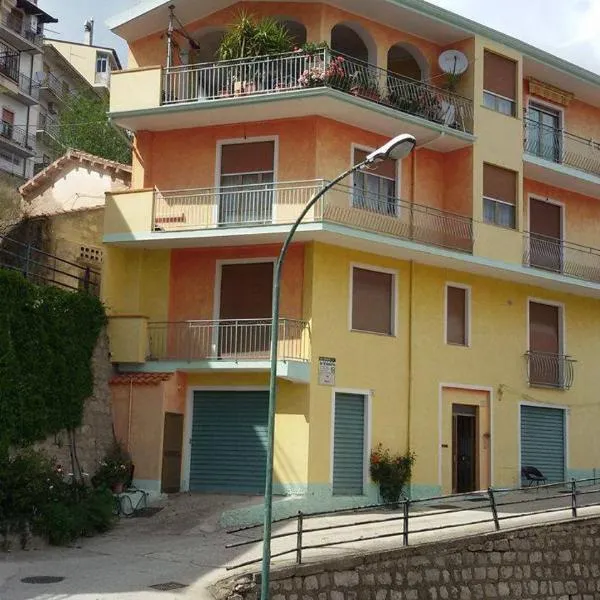 L'EDERA，位于Osini的酒店