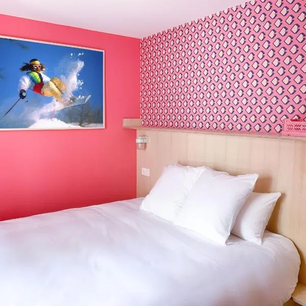 Cosmiques Hotel - Centre Chamonix，位于夏蒙尼-勃朗峰的酒店