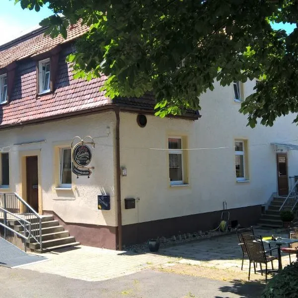 Pension Zschirnsteinbaude，位于Kleingießhübel的酒店