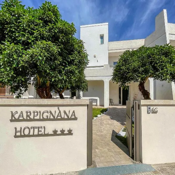 Karpignàna Hotel，位于Castrignano deʼ Greci的酒店