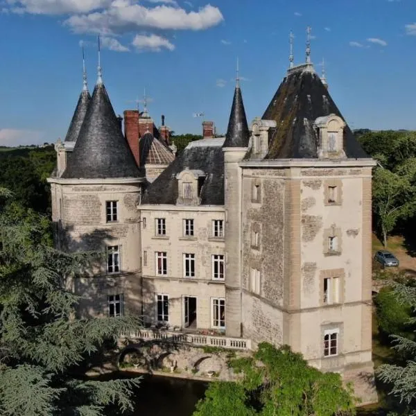 Château de Saint Bonnet les Oules，位于Veauchette的酒店