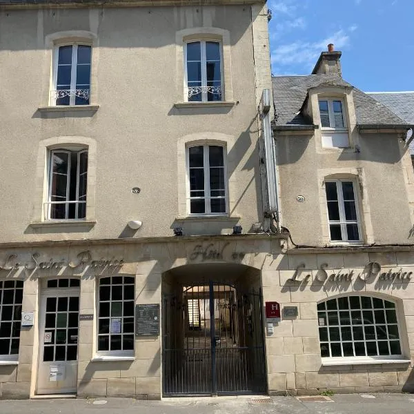 Hôtel Le Saint Patrice，位于Vaux-sur-Aure的酒店